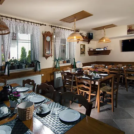 Luky スピンドレルフ・ムリン