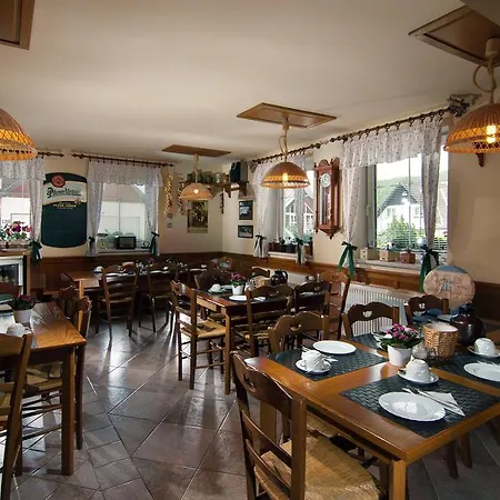 Luky 3* スピンドレルフ・ムリン